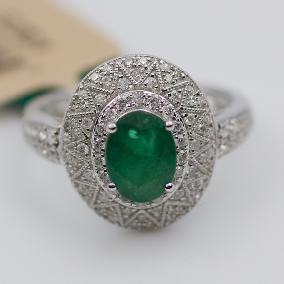 EFFY 14k White Gold Oval Emerald And Diamond Ring - Picture 7 of 8